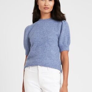 Banana republic short sleeve soft wool sweater blue size medium
